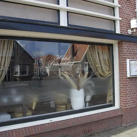 Prinsenhof Hotel 2*